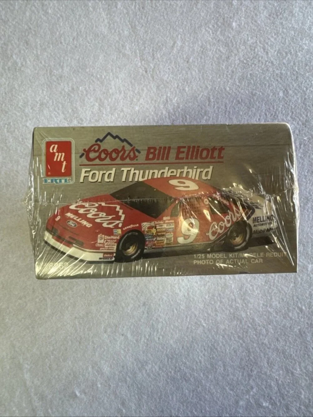 AMT ERTL Bill Elliott Coors Ford Thunderbird Model Kit #6962